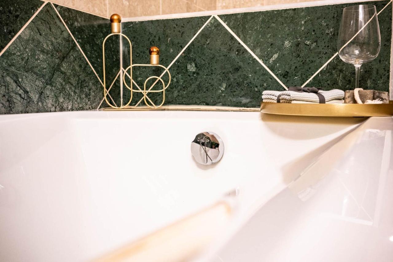 Free Parking! Soho Budapest 101, 4 Ppl, Ac, Superfast Wifi, Tv Экстерьер фото